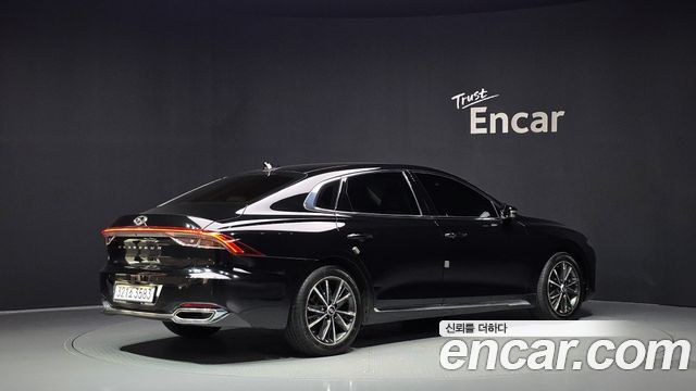Hyundai Grandeur 2022 — photo 2