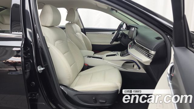 Hyundai Grandeur 2022 — photo 11