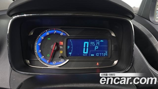 Chevrolet Korea Trax 2016 — photo 11