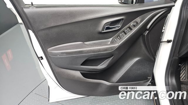 Chevrolet Korea Trax 2016 — photo 14