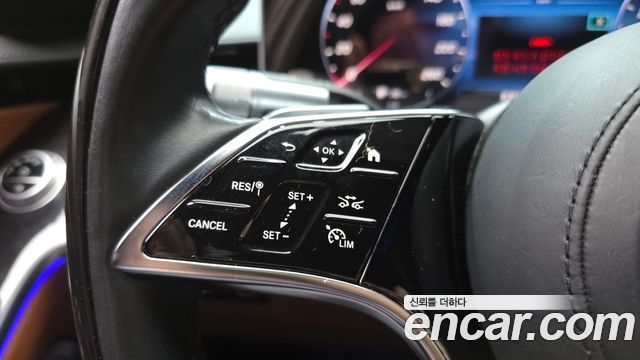 Mercedes-Benz S-Class 2021 — photo 23