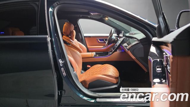 Mercedes-Benz S-Class 2021 — photo 16