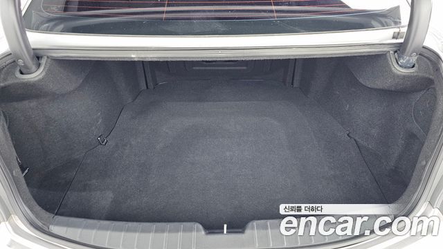 Hyundai Grandeur 2012 — photo 17