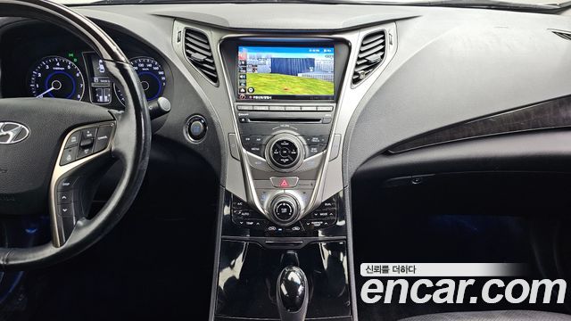 Hyundai Grandeur 2012 — photo 18