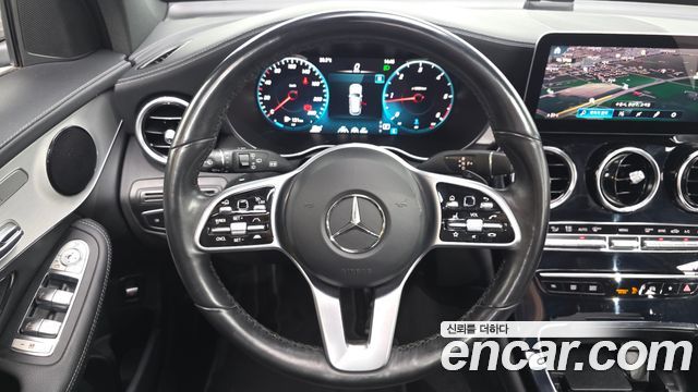 Mercedes-Benz GLC-Class 2022 — photo 20