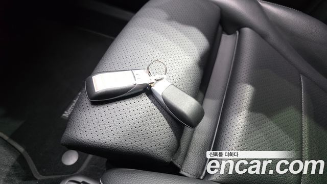 Mercedes-Benz GLC-Class 2022 — photo 22