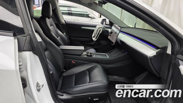 Tesla Model 3 2021 — photo 16