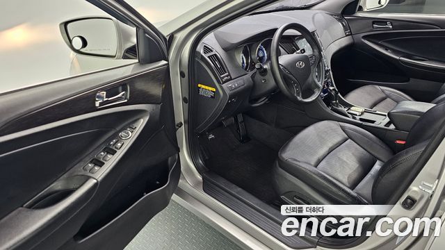 Hyundai Sonata 2014 — photo 10