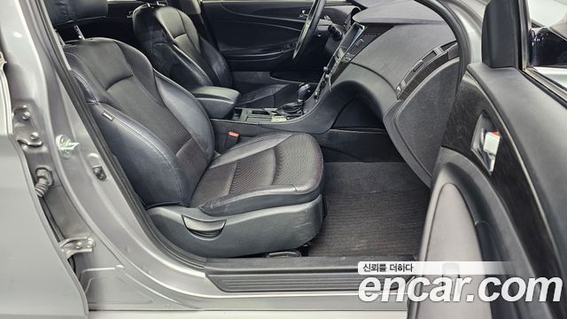 Hyundai Sonata 2014 — photo 11
