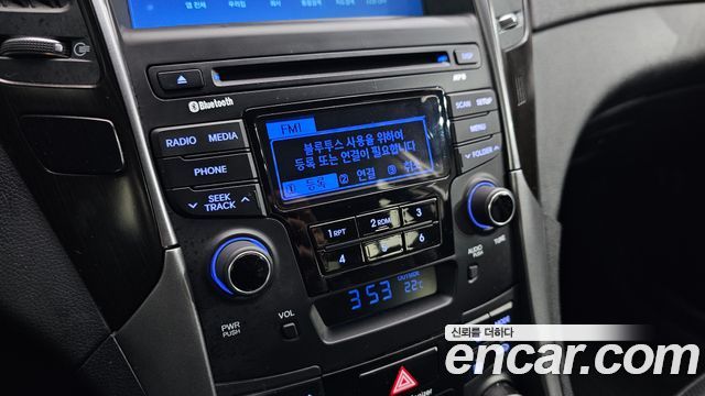 Hyundai Sonata 2014 — photo 20