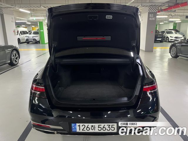 Genesis G90 2022 — photo 18