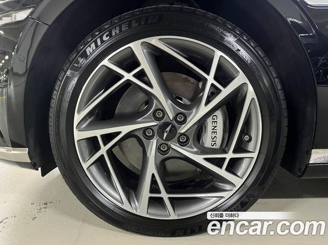 Genesis G90 2022 — photo 20
