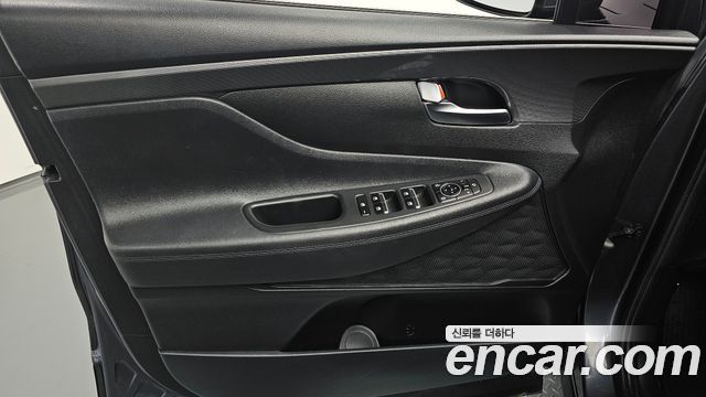 Hyundai Santafe 2021 — photo 14