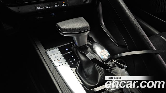 Hyundai AVANTE 2024 — photo 12