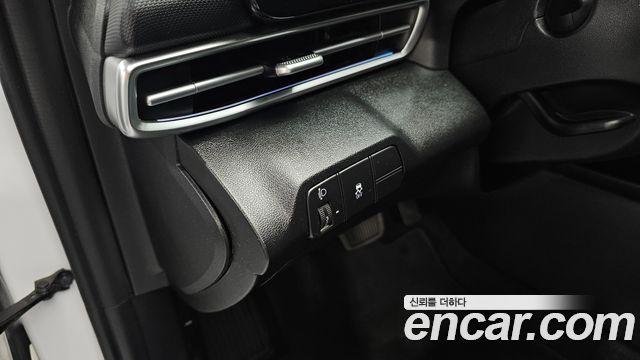 Hyundai AVANTE 2024 — photo 24