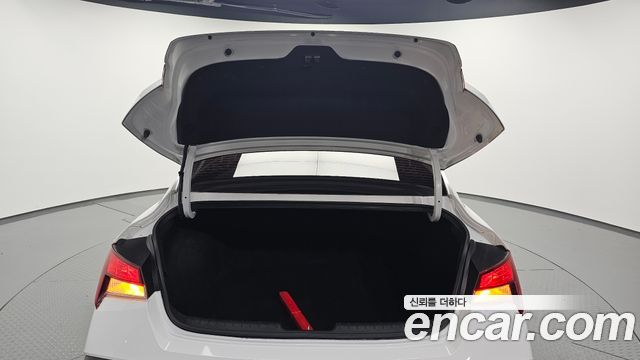 Hyundai AVANTE 2024 — photo 26
