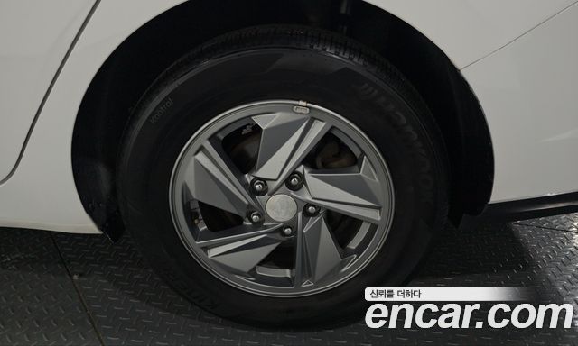 Hyundai AVANTE 2024 — photo 7