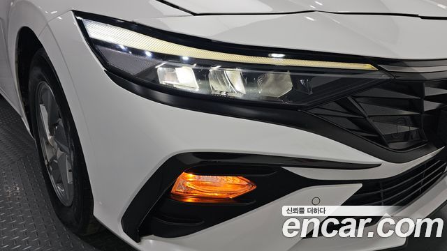 Hyundai AVANTE 2024 — photo 8