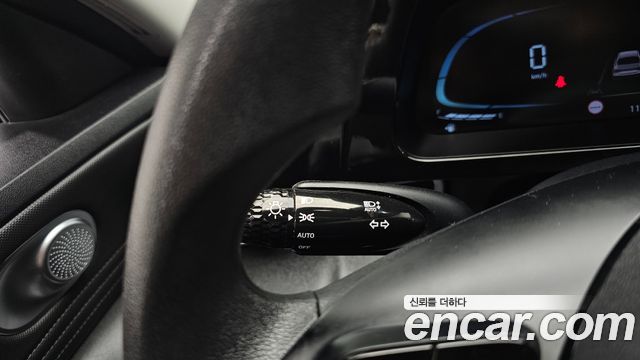 Hyundai AVANTE 2024 — photo 30