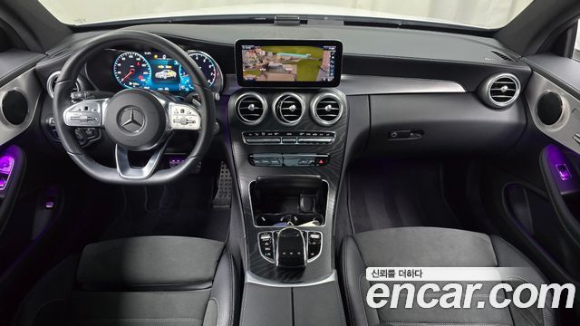 Mercedes-Benz C-Class 2022 — photo 10
