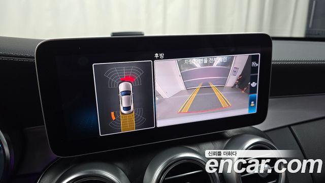 Mercedes-Benz C-Class 2022 — photo 20