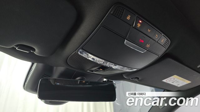 Mercedes-Benz C-Class 2022 — photo 27
