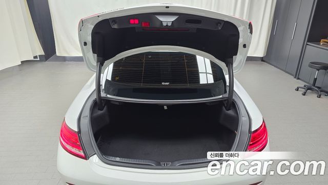 Mercedes-Benz C-Class 2022 — photo 29