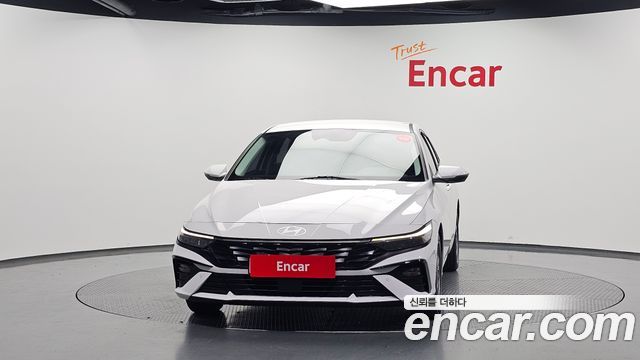 Hyundai AVANTE 2024 — photo 3