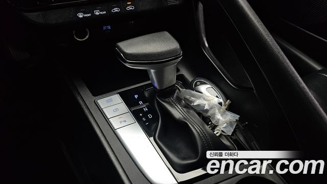 Hyundai AVANTE 2024 — photo 12