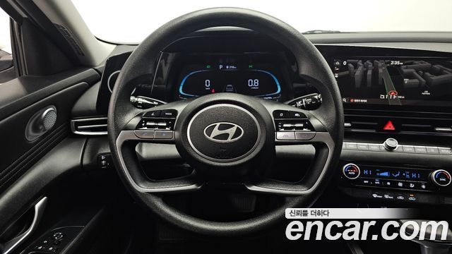 Hyundai AVANTE 2024 — photo 19
