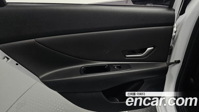 Hyundai AVANTE 2024 — photo 15