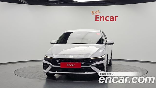 Hyundai AVANTE 2024 — photo 3