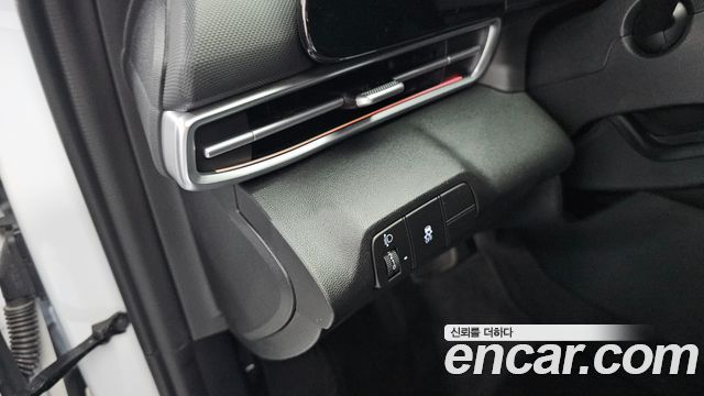 Hyundai AVANTE 2024 — photo 24