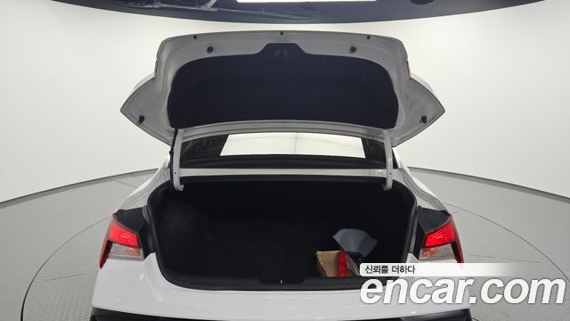 Hyundai AVANTE 2024 — photo 26