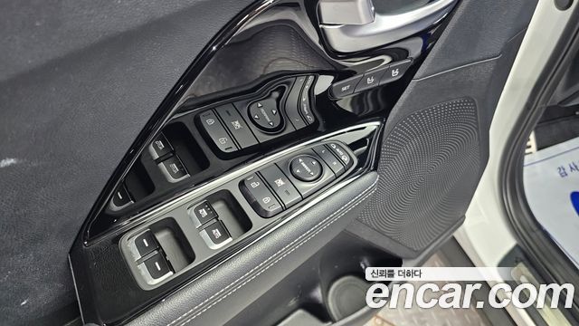 Kia Niro 2020 — photo 13