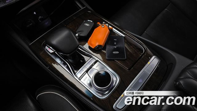 Kia K9 2019 — photo 9