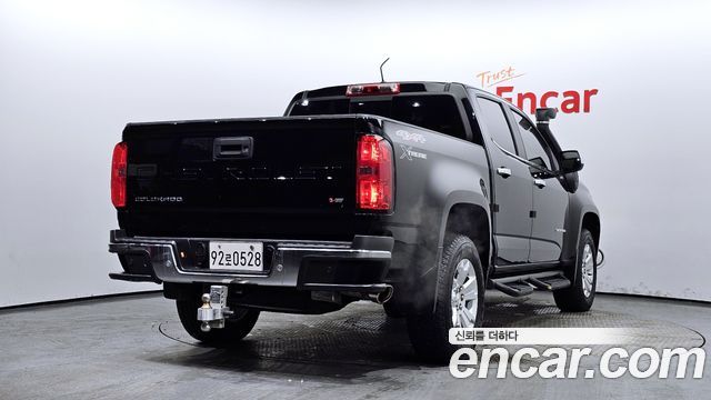 Chevrolet Korea Colorado 2021 — photo 2