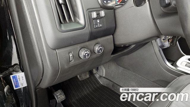 Chevrolet Korea Colorado 2021 — photo 14