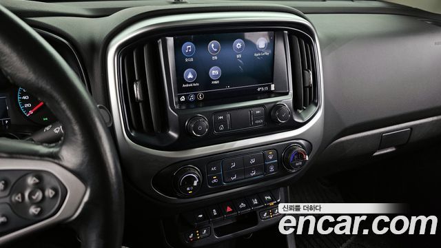 Chevrolet Korea Colorado 2021 — photo 15