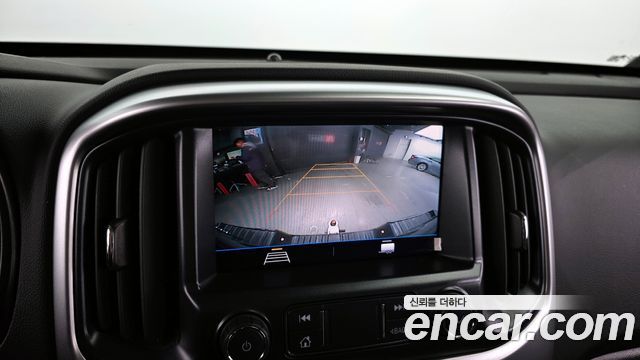 Chevrolet Korea Colorado 2021 — photo 16