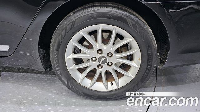 Hyundai Genesis 2010 — photo 5