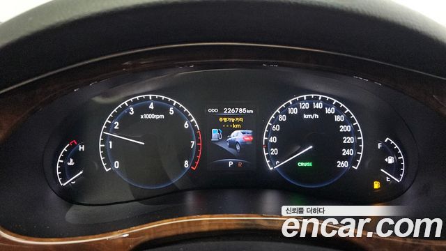 Hyundai Genesis 2010 — photo 8