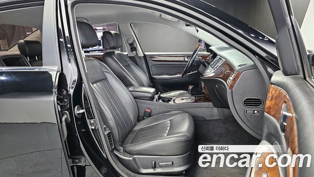 Hyundai Genesis 2010 — photo 10