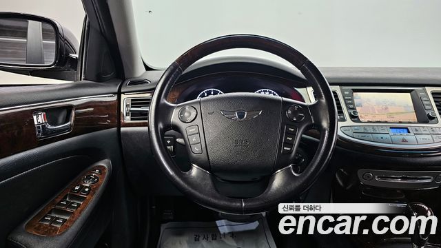 Hyundai Genesis 2010 — photo 13