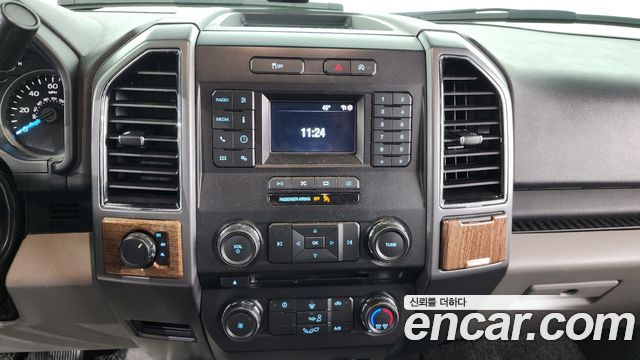 Ford F150 2018 — photo 16