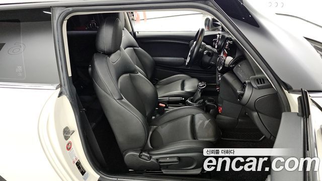 Mini Cooper 2015 — photo 10