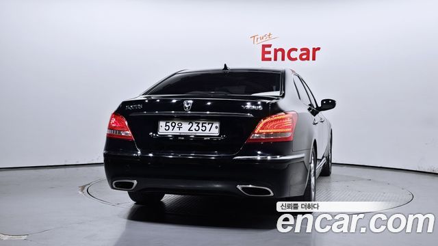 Hyundai Equus 2010 — photo 4