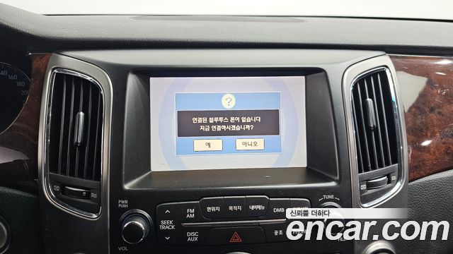Hyundai Equus 2010 — photo 16