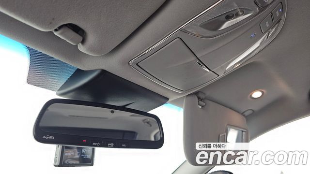 Hyundai Equus 2010 — photo 17