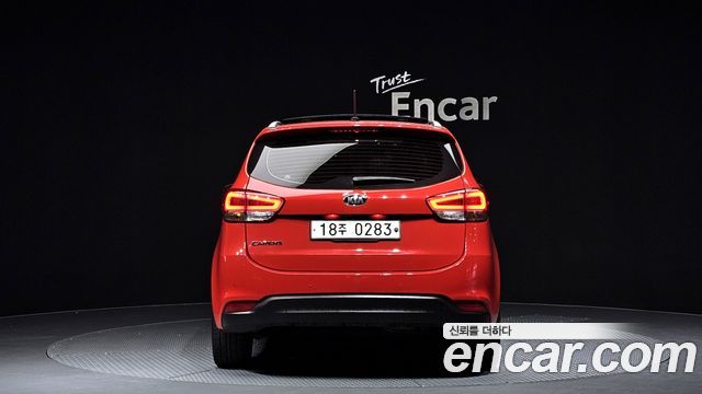 Kia Carens 2016 — photo 4